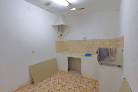 Moradia T2 + 2 para renovar em Arroio - Luz de Tavira
