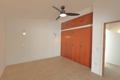 Moradia T3 com Piscina e Terreno em Porto Carvalhoso - Tavira