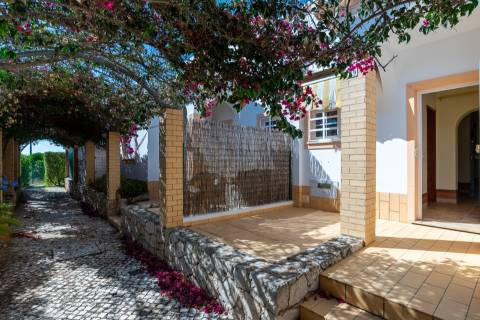 Moradia T2 em Alvor - Algarve