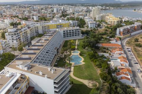 Apartamento T2 na Praia da Rocha - Investimento