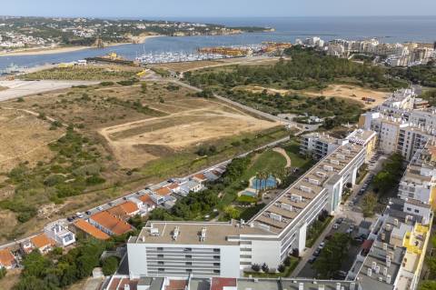 Apartamento T2 na Praia da Rocha - Investimento