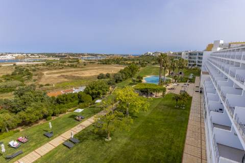 Apartamento T2 na Praia da Rocha - Investimento