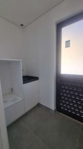 Elegância Contemporânea com Piscina Privativa | Exclusiva Moradia T3 Térrea em Monte Canelas, Portimão,Algarve