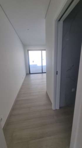 Elegância Contemporânea com Piscina Privativa | Exclusiva Moradia T3 Térrea em Monte Canelas, Portimão,Algarve