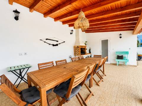 Oportunidade | Antes 395.000€, agora 350.000€ Charme Alentejano Casa com Piscina e Vistas Panorâmicas no Coração do Crato