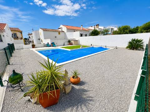 Oportunidade | Antes 395.000€, agora 350.000€ Charme Alentejano Casa com Piscina e Vistas Panorâmicas no Coração do Crato