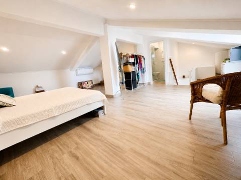 Oportunidade | Antes 395.000€, agora 350.000€ Charme Alentejano Casa com Piscina e Vistas Panorâmicas no Coração do Crato