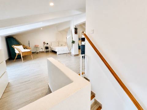 Oportunidade | Antes 395.000€, agora 350.000€ Charme Alentejano Casa com Piscina e Vistas Panorâmicas no Coração do Crato