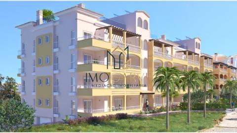 APARTAMENTO T3 COM PISCINA COM VISTA MAR...
