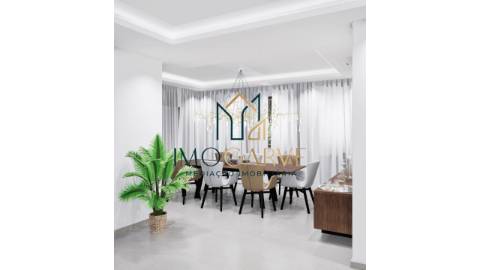 MORADIA T5 COM PISCINA E VISTA MAR
 
 Moradia...