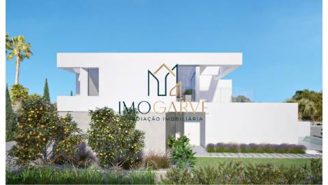 MORADIA T3 COM PISCINA E VISTA MAR
 
 Moradia T3,...