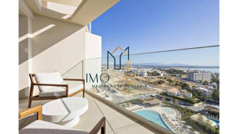 APARTAMENTO T2 COM VISTA MAR 
 Localização...