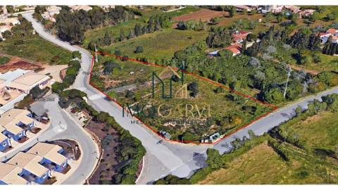 LOTE PARA CONSTRUÇÃO COMERCIAL
 
 Terreno...