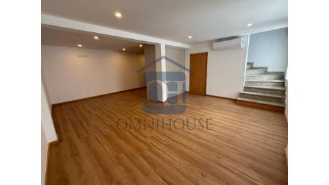 Moradia Geminada T3 - Lixa 
 Espaço Exterior |...