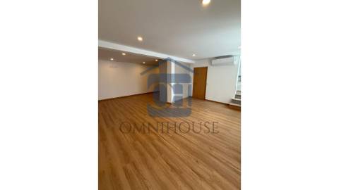 Moradia Geminada T3 - Lixa 
 Espaço Exterior |...