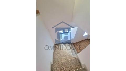 Moradia Geminada T3 - Lixa 
 Espaço Exterior |...