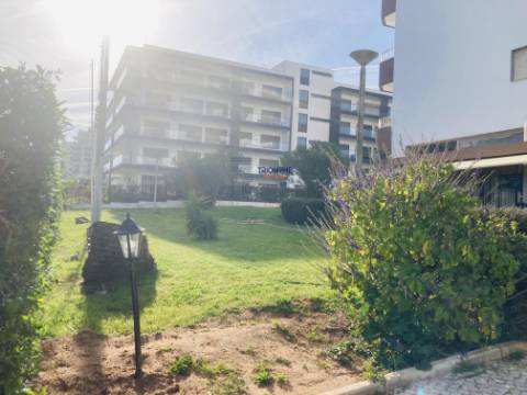 Apartamento T2 com Varanda vista Mar, Praia da Rocha, Portimão