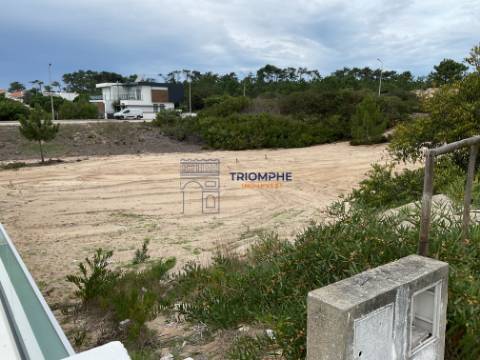 Terreno Urbano com Projeto Aprovado 