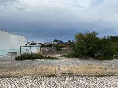 Terreno Urbano com Projeto Aprovado 