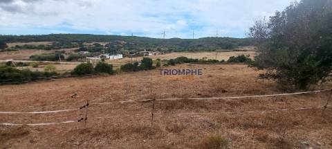 Terreno 81600 m2 - Lagos