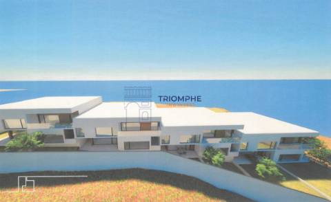 Terreno com Projeto Aprovado para 8 Moradias Geminadas T3 – Batalha