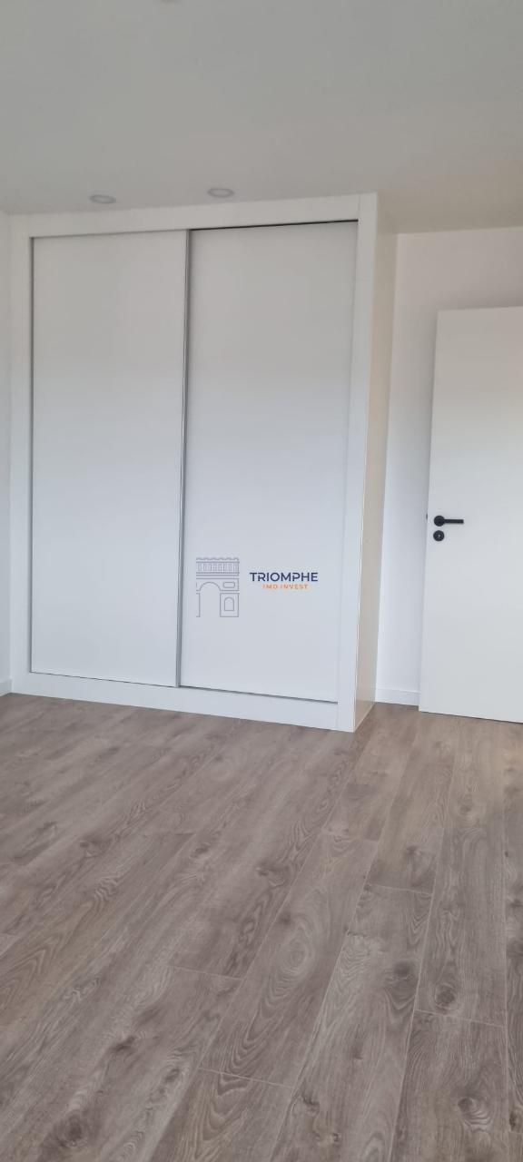 Apartamento T2, Venteira Amadora