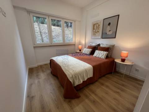 Apartamento T2 Benfica - Totalmente Remodelado