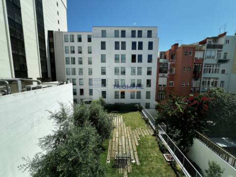 Apartamento T0 - Lisboa - Gagarem e Piscina