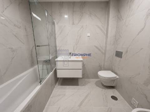 Apartamento T2 a estrear com Terraço de 59 m² e box dupla | Urbanização Casas do Lago