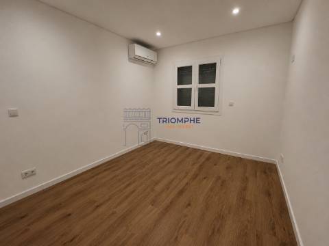 Apartamento T2 a estrear com Terraço de 59 m² e box dupla | Urbanização Casas do Lago