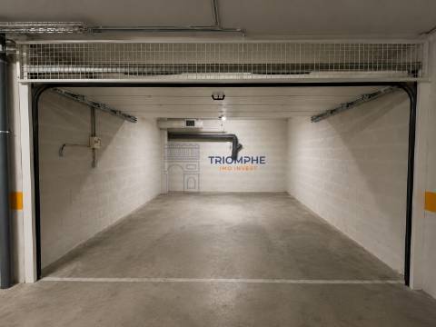 Apartamento T2 a estrear com Terraço de 59 m² e box dupla | Urbanização Casas do Lago
