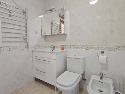 Penthouse Duplex Exclusiva T3 sendo 2 suítes em Avenida Bocage Barreiro, com Vista Panorâmica Lisboa e Rio Tejo.