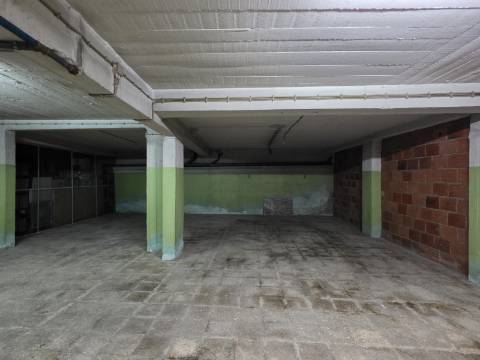 Apartamento T2 com Vista Panorâmica | Costa da Caparica