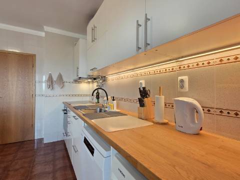 Penthouse Duplex Exclusiva, T3 sendo 2 suítes em Avenida Bocage no Barreiro, com Vista Panorâmica Lisboa e Rio Tejo..