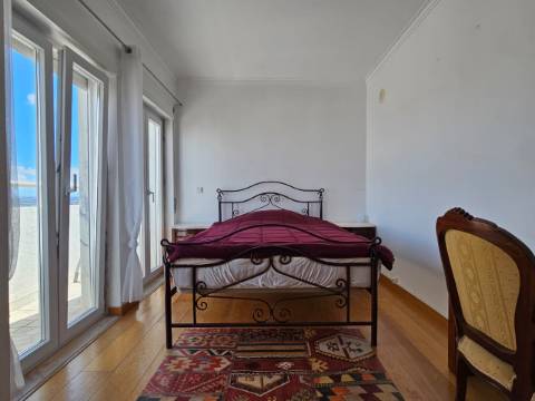 Penthouse Duplex Exclusiva, T3 sendo 2 suítes em Avenida Bocage no Barreiro, com Vista Panorâmica Lisboa e Rio Tejo..