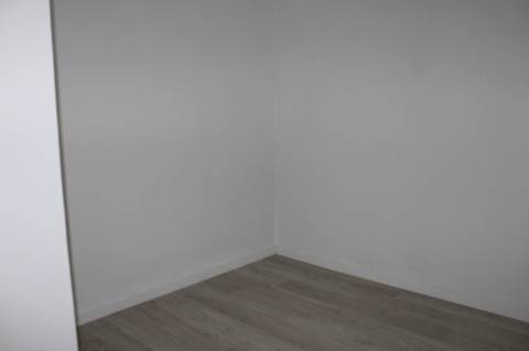 Espaço Comercial com Habitação