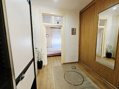 Moradia T3 com Garagem e Logradouro