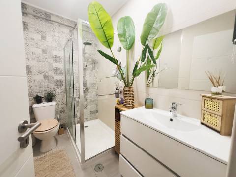 Apartamento T3 renovado