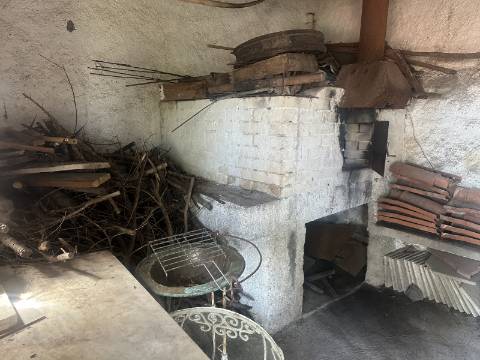Apartamento T4 com Terraço e Logradouro - Zona Histórica