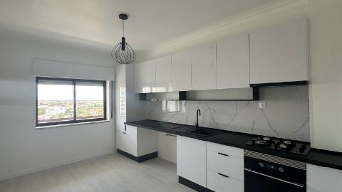 Apartamento T3 Remodelado