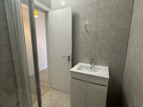 Apartamento T3 Remodelado
