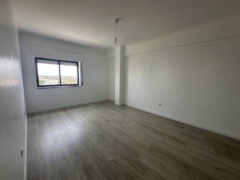 Apartamento T3 Remodelado