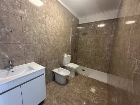 Apartamento T3 Remodelado