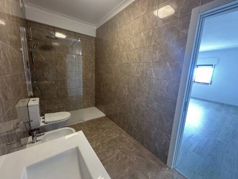 Apartamento T3 Remodelado