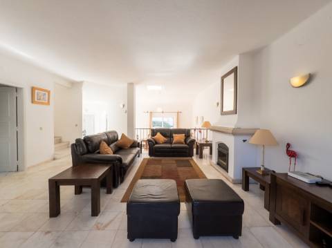 VENDIDA PELA ' TA MAISON DE RÊVE'