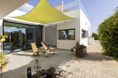 Fantástica moradia de Luxo de 4 quartos com vista mar
