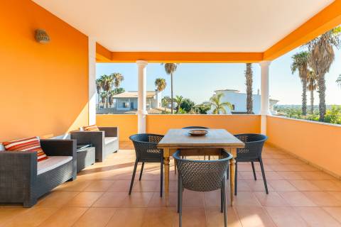 Moradia 4 quartos com piscina em Almancil
