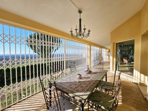 VENDIDA PELA 'TA MAISON DE RÊVE'