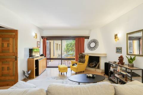 Propriedade de Exceção no Coração de Albufeira - Elegância e História