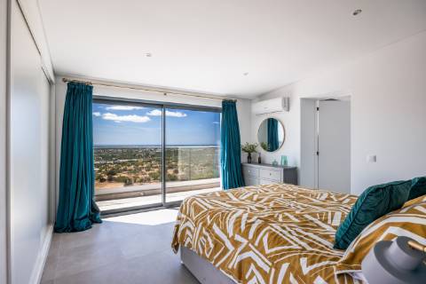 Villa de luxo com 6 quartos Santa Bárbara de Nexe
